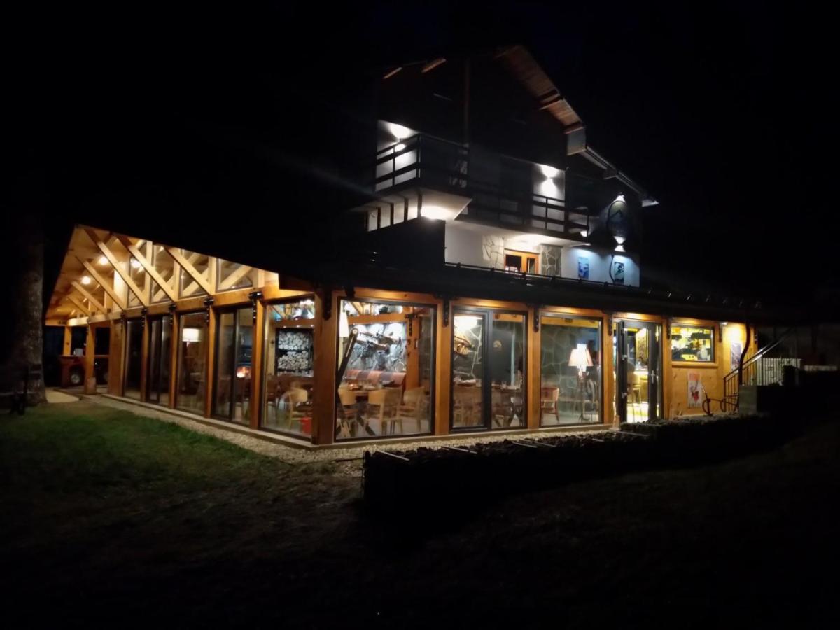 Hotel Algara Hut Panicziszte Zewnętrze zdjęcie